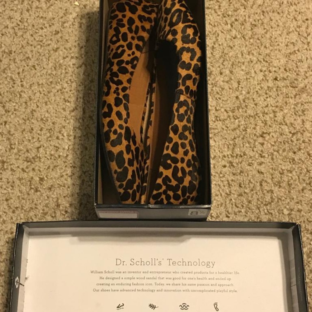 LEOPARD Dr.Scholl's flat shoes.💋